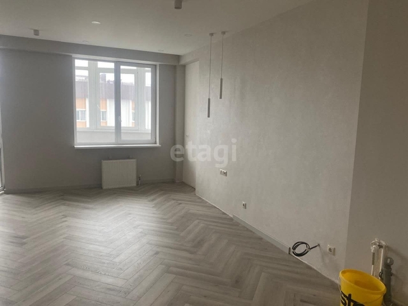 
   Продам 1-комнатную, 54 м², Мира ул, 284/1

. Фото 2.