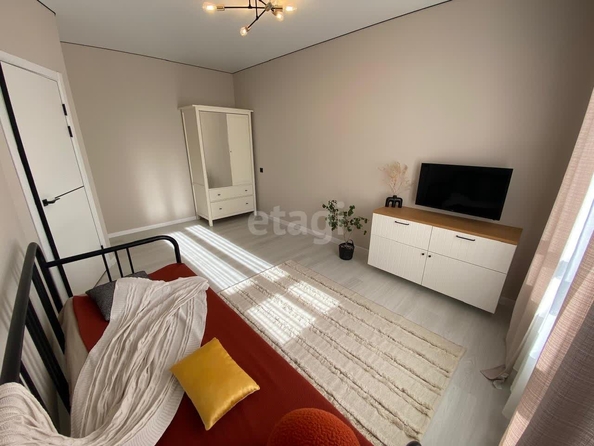 
   Продам 1-комнатную, 30.4 м², Матрёны Наздрачёвой ул, 3/1 с3

. Фото 2.