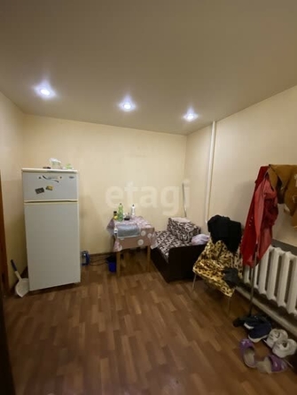 
   Продам 1-комнатную, 20 м², Чапаева ул, 15а

. Фото 2.