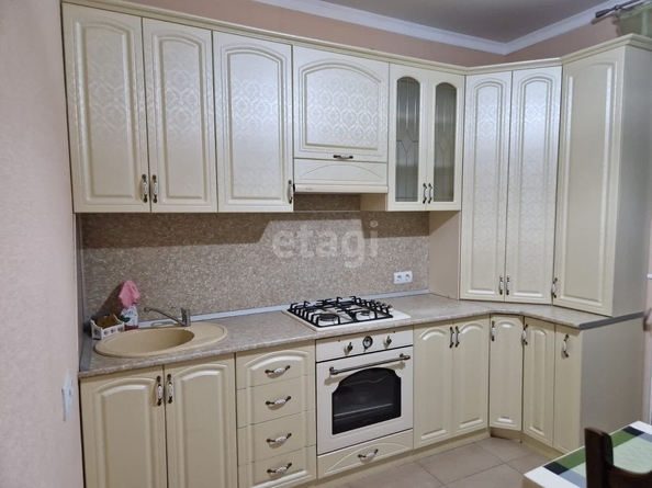 
   Продам 2-комнатную, 58 м², Тухачевского ул, 17/4

. Фото 1.