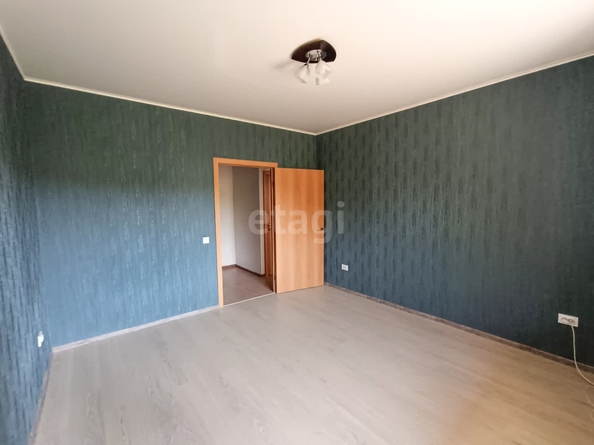 
   Продам 2-комнатную, 60 м², Серова ул, 468/2

. Фото 4.