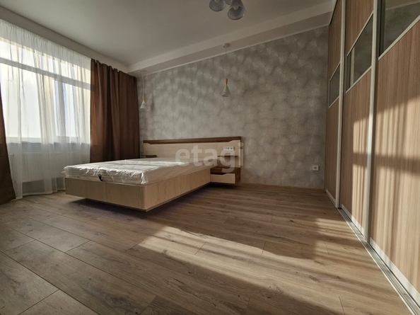 
  Сдам в аренду 1-комнатную квартиру, 40 м², Ставрополь

. Фото 4.