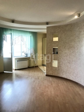 
   Продам 3-комнатную, 168 м², Ленина ул, 63

. Фото 2.