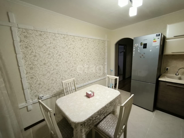 
   Продам 1-комнатную, 41.1 м², Пирогова ул, 24/2

. Фото 2.