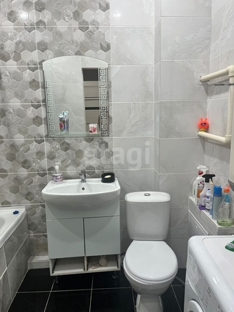 
   Продам 1-комнатную, 38.7 м², Ленина ул, 167/2  ст 3

. Фото 9.