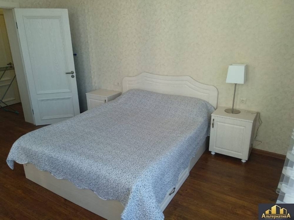 
  Продается 3-комн. квартира, 83 м², Шаумяна ул
. Фото 9.
