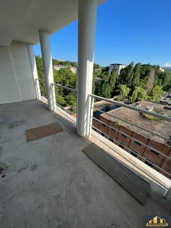 
  Продается 3-комн. квартира, 149 м², Кирова ул
. Фото 5.