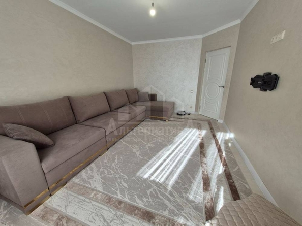 
  Продается 3-комн. квартира, 67.5 м², Окопная ул
. Фото 3.