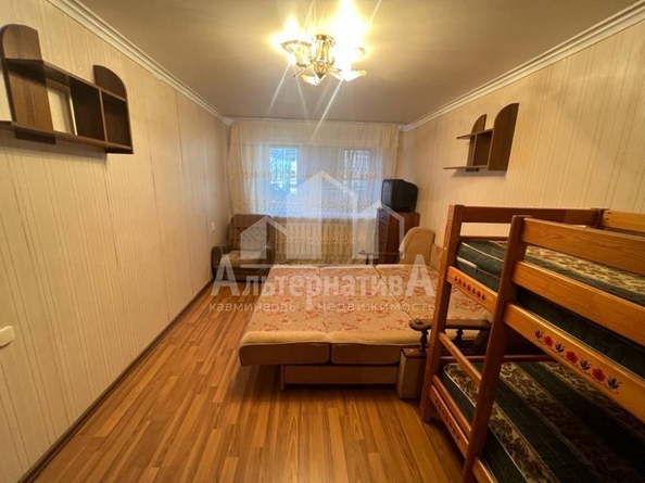 
   Продам 1-комнатную, 28.6 м², Андрея Губина ул

. Фото 1.