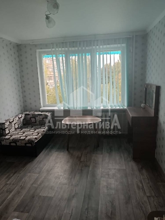 
  Продается 2-комн. квартира, 33.5 м², Красивая ул
. Фото 1.