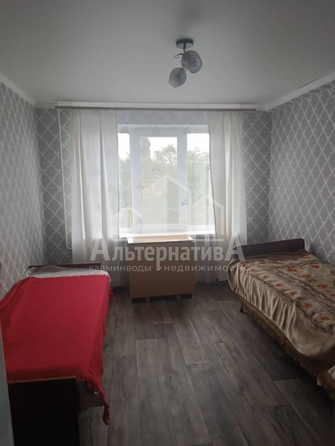 
   Продам 2-комнатную, 33.5 м², Красивая ул

. Фото 2.