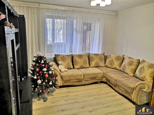 
  Продается 2-комн. квартира, 51 м², Окопная ул
. Фото 3.