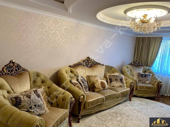
  Продается 3-комн. квартира, 68.2 м², Азербайджанская ул
. Фото 1.
