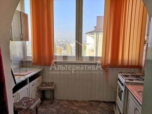 
   Продам 1-комнатную, 47 м², Осипенко ул

. Фото 7.