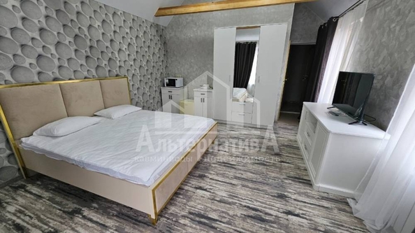 
   Продам 5-комнатную, 150 м², Еськова архитектора ул

. Фото 2.