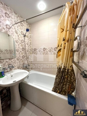 
  Продается 2-комн. квартира, 55 м², Героев Медиков ул
. Фото 9.