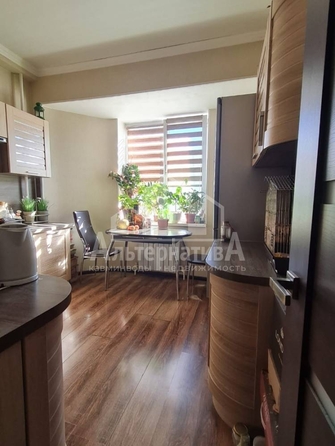 
  Продается 1-комн. квартира, 41 м², Азербайджанская ул
. Фото 4.