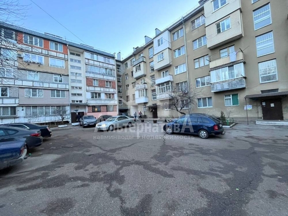 
   Продам 2-комнатную, 55 м², Ленинградская ул

. Фото 15.