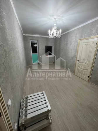 
   Продам 2-комнатную, 53.8 м², Никольская ул

. Фото 3.