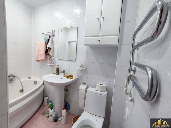 
  Продается 2-комн. квартира, 61.6 м², Набережная ул
. Фото 6.