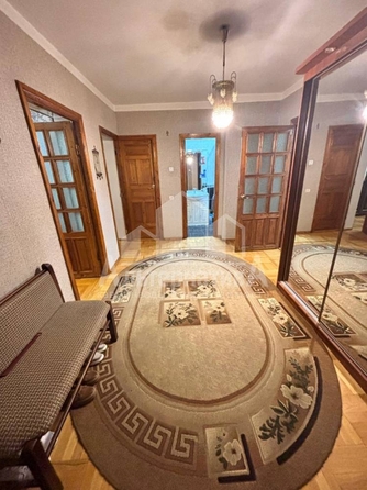 
  Продается 3-комн. квартира, 112 м², Полтавская ул
. Фото 3.