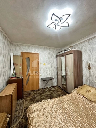 
  Продается 2-комн. квартира, 34 м², Красивая ул
. Фото 5.