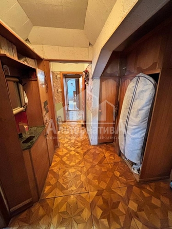 
   Продам 3-комнатную, 75 м², Островского ул

. Фото 5.