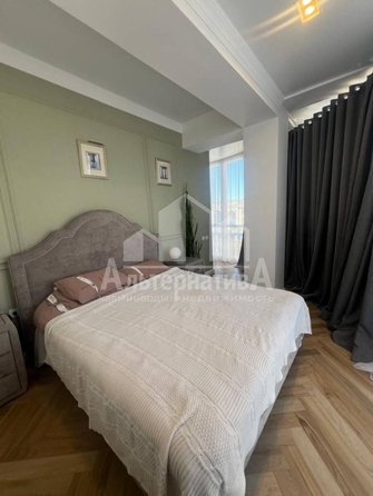 
  Продается 2-комн. квартира, 60 м², Островского ул
. Фото 8.