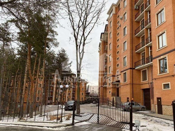 
   Продам 2-комнатную, 78.2 м², Парковая ул

. Фото 1.