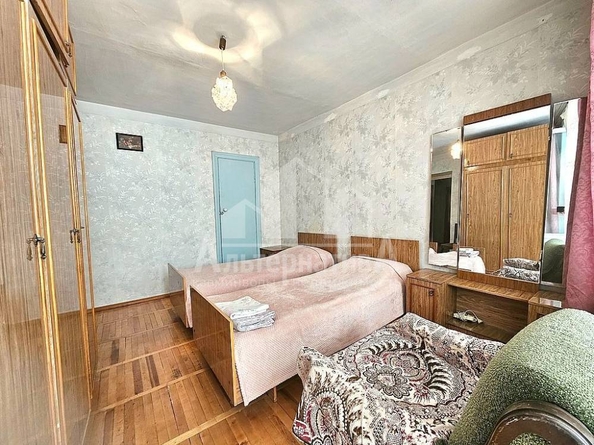 
   Продам 2-комнатную, 48.4 м², Велинградская ул

. Фото 5.