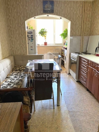 
   Продам 3-комнатную, 75 м², Азербайджанская ул

. Фото 5.