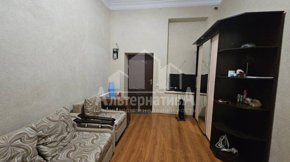 
  Продается 2-комн. квартира, 39 м², Шаляпина ул
. Фото 4.