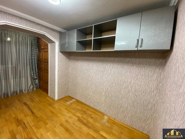 
  Продается 4-комн. квартира, 93.2 м², Широкая ул
. Фото 5.