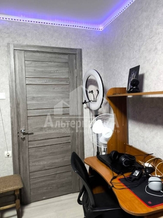 
   Продам 2-комнатную, 33.7 м², Красивая ул

. Фото 5.