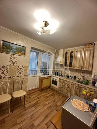 
   Продам 1-комнатную, 39 м², Романенко ул

. Фото 7.