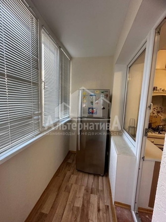 
   Продам 1-комнатную, 39 м², Романенко ул

. Фото 11.