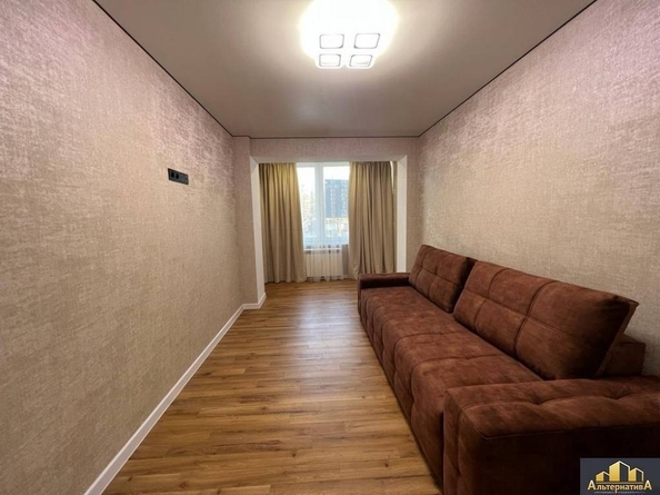
  Продается 3-комн. квартира, 75 м², 40 лет Октября ул
. Фото 5.