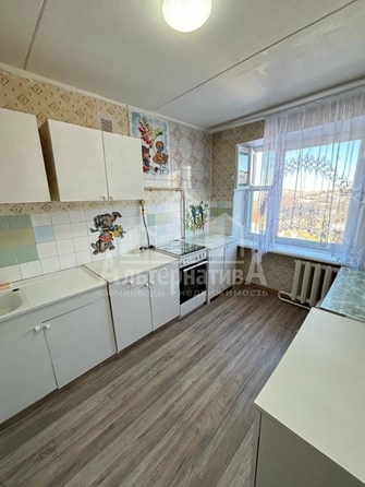 
  Продается 1-комн. квартира, 40 м², Пушкина ул
. Фото 4.