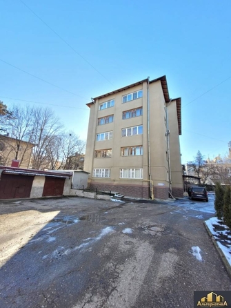 
   Продам 5-комнатную, 161.8 м², Жуковского ул

. Фото 22.