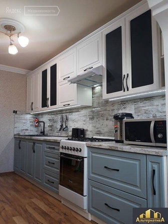 
  Продается 3-комн. квартира, 76 м², Велинградская ул
. Фото 1.