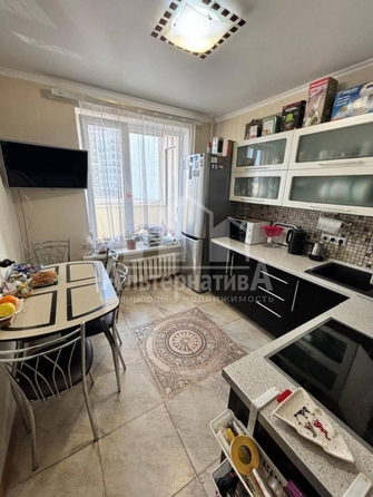 
  Продается 1-комн. квартира, 42.7 м², Окопная ул
. Фото 1.