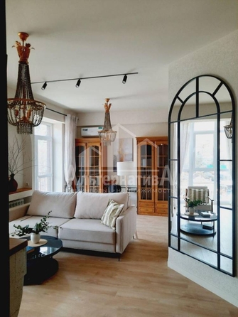 
  Продается 3-комн. квартира, 68 м², Декабристов ул
. Фото 3.