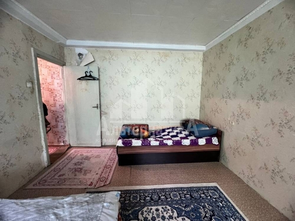 
   Продам 1-комнатную, 38.4 м², Ленинградская ул

. Фото 3.