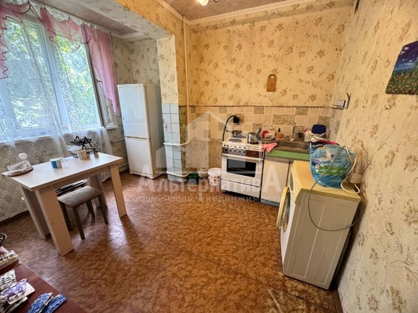 
   Продам 1-комнатную, 38.4 м², Ленинградская ул

. Фото 6.