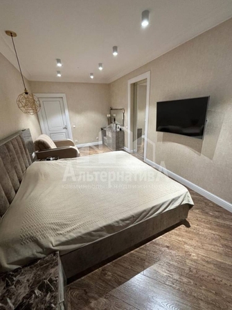 
  Продается 3-комн. квартира, 145 м², Жуковского ул
. Фото 13.