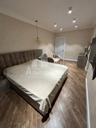 
  Продается 3-комн. квартира, 145 м², Жуковского ул
. Фото 22.