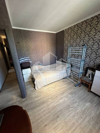 
  Продается 3-комн. квартира, 82 м², Революции ул
. Фото 12.