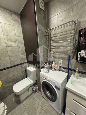 
  Продается 3-комн. квартира, 82 м², Революции ул
. Фото 18.