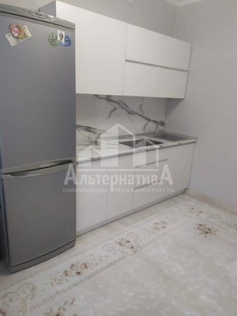 
  Продается 1-комн. квартира, 38 м², Катыхина ул
. Фото 2.