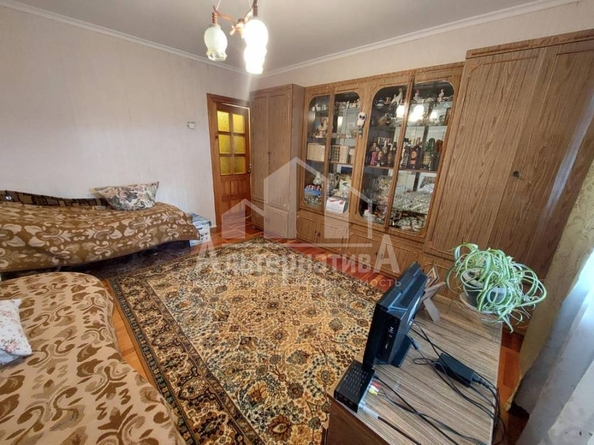 
  Продается 2-комн. квартира, 53.7 м², Окопная ул
. Фото 2.
